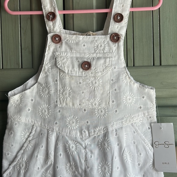 Jessica Simpson 2T Light White Doyle Overalls - Picture 3 of 4